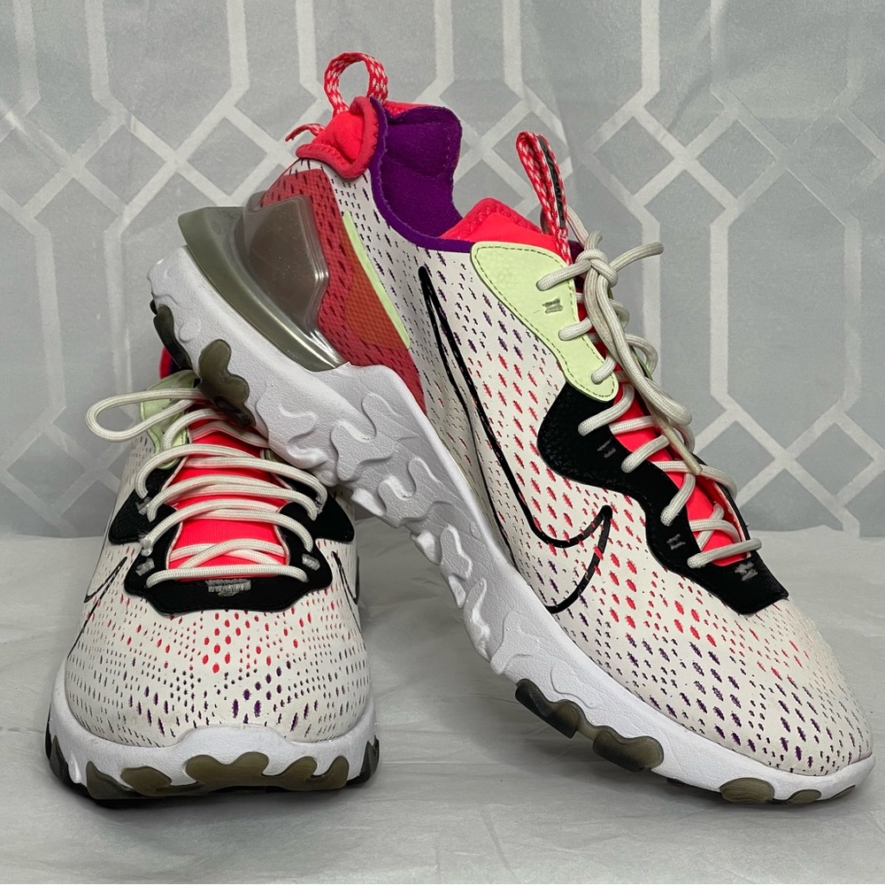 Nike React Live DIMSIX White Bright Crimson Sneakers Men’s Size 12
